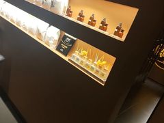-泰·菩提树下[泰式按摩x精油SPAx肩颈头疗](新景店)