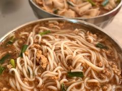-正宗杨记普洱酸醋米线(总店)