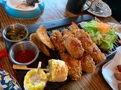 -I HOLIC艾豪丽披萨(KKone店)