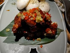 鸿运仔排-弄堂里(西溪龙湖天街店)