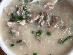 -洲心明记烧肉大粥(总店)