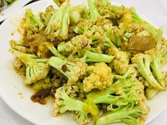 -顶之鲜海鲜餐厅