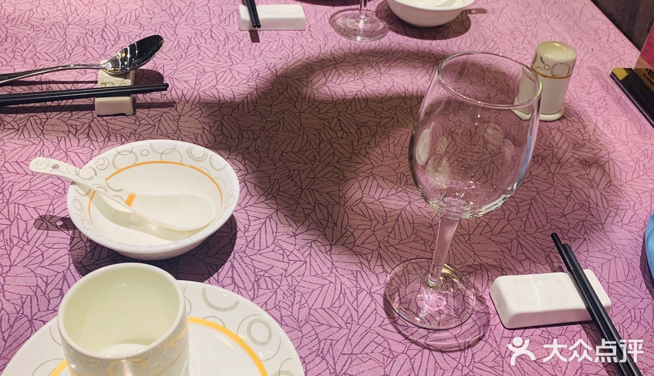 三杯鸡比较入味，藤椒鱼味道也不错