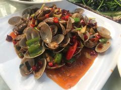 -范饭椰林川湘味海鲜·椰子鸡(三亚湾椰梦长廊店)