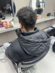 -宫铭烫发染发接发店