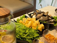 -汤宴·参须肚包鸡(南京路店)