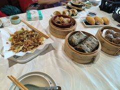 -伊尚宫·清真广式早茶.韩式烤肉·火锅