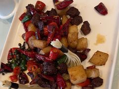 香爆小牛肉粒-大蓉和(一品天下店)
