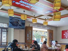 -阿婆情腊排骨火锅(金虹路店)