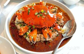 20-Year-old Huadia Black Pig Meat Steamed Fresh Crab