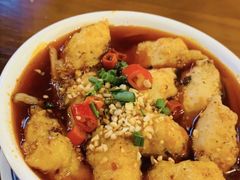 -炉小二铜锅牛蛙•川湘菜(三里屯店)