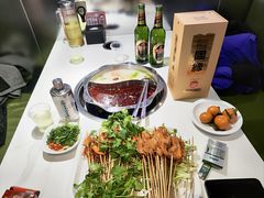 -佰人王串串香火锅(洋珠巷店)