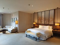 -上海衡山路十二号华邑酒店