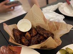 布法罗鸡翅-瑞食酒馆 La Taverne Suisse