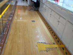 -三旗百汇商品城