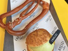 -LANLIZI BAKERY(COSMO店)