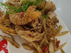 -覃记海鲜美食餐厅