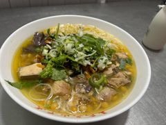 -文山荷鲜居(翠湖店)