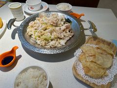 -小鱼小牛·鱼牛干锅·脆鱼火锅(世欧广场店)