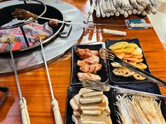 -炭虎子水浒烤肉(梦时代店)
