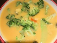 -麻六记(凤凰汇店)