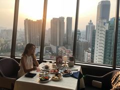 靠窗位-广州花园酒店·凌璇阁旋转餐厅CAROUSEL360