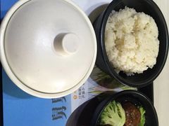 -老娘舅餐厅(黄龙体育中心店)