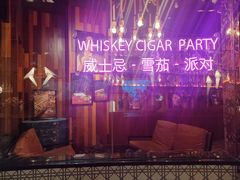 -K+全国连锁KTV(绿地缤纷天地店)
