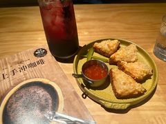-三勾JJJ Burger&Coffee(梅溪湖店)