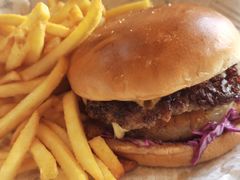 -TRIPS BURGER(大钟寺店)