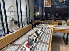 -无界眼镜MaxLess(滨江星光大道店)