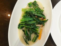 -艾美中餐厅·融合菜·海鲜·椰子鸡火锅(石梅湾艾美酒店)