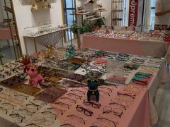 -肆兮眼镜·蔡司·徕卡战略合作店(大坪店)