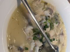 -严记小天府酸菜鱼(西四路店)