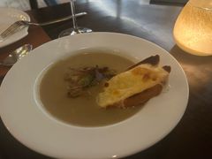 -卡佩罗意大利餐厅及酒吧Al Cappello Trattoria