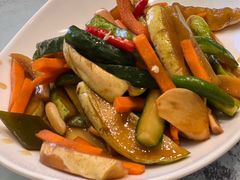 -鱼市酒店(威海水产批发市场店)