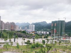 -荔波冰雪水世界主题乐园