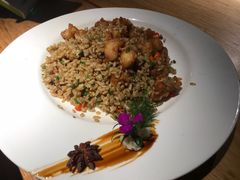 -渝半城经典川粤菜(重庆天地店)