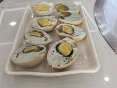 -丹水桥地锅鱼·翘嘴鲌·地方特色全鱼宴(丹江口大坝店)