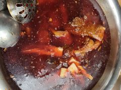 -肖肖酸萝卜鱼火锅(总店)