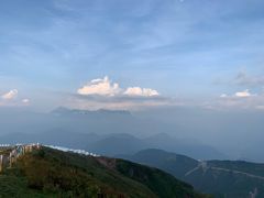 -牛背山