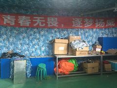 -亲兄弟真人CS团建拓展基地