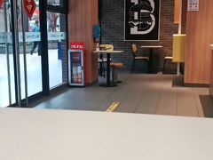 -麦当劳(电白服务区店)