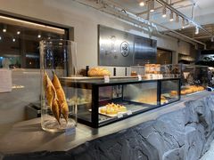 面包甜点陈列柜-Money Shops(愚园路店)