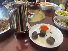 -芦茨金富饭庄·25年老字号·专做稻草鸡