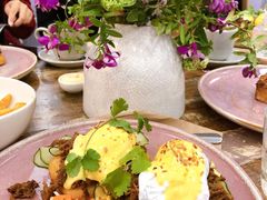 -FLOVIE FLORIST CAFE