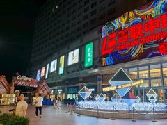 -百联中环购物广场-停车场