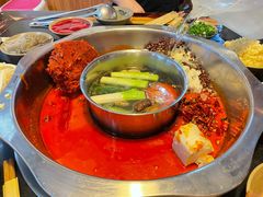 -星鸿社重庆老火锅(燃灯寺分店)