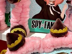 -名创优品(北京新中关购物中心地铁层店)
