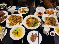 -四海一家自助餐(益田假日广场店)